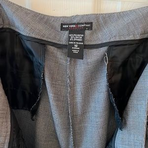 New York and Company stretch dress pants, size 16